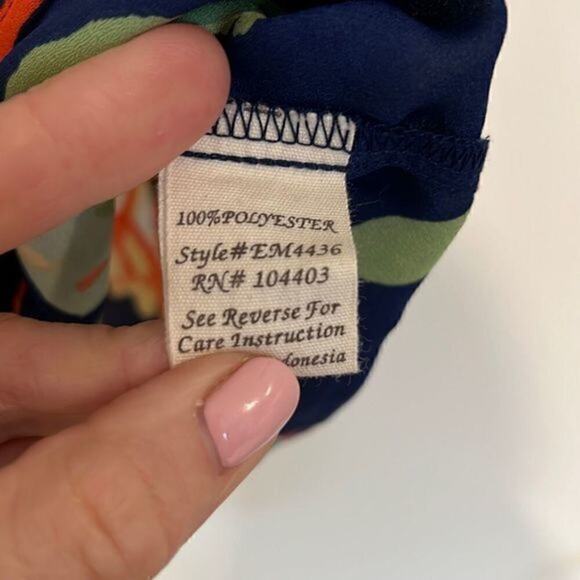 EM hanger navy and orange off the shoulder blouse size medium NWOT - Picture 2 of 6